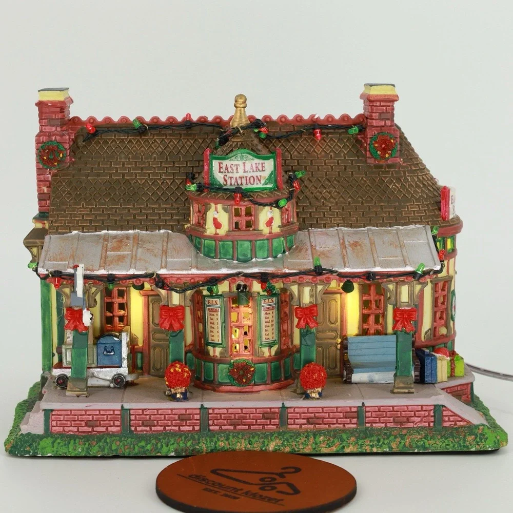 Carole Towne Collection Lemax East Lake Station 2014 Lights Music Works #0577510